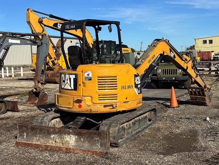 2015 Caterpillar 305E2 CR Equipment Image0