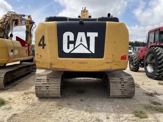 Image of Caterpillar 323FL equipment image 4