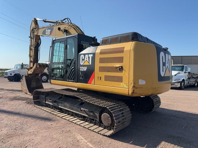 Image of Caterpillar 326FL equipment image 3