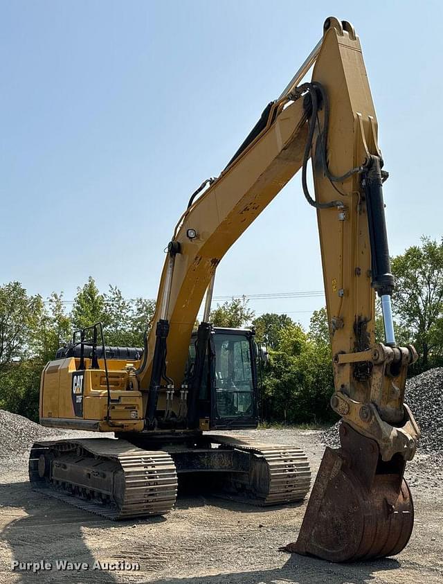 Image of Caterpillar 336FL equipment image 2