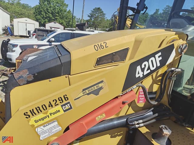 Image of Caterpillar 420F equipment image 1