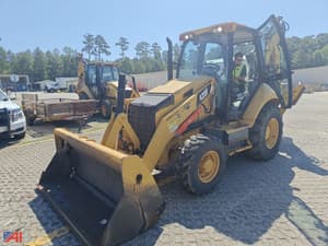 2015 Caterpillar 420F Image