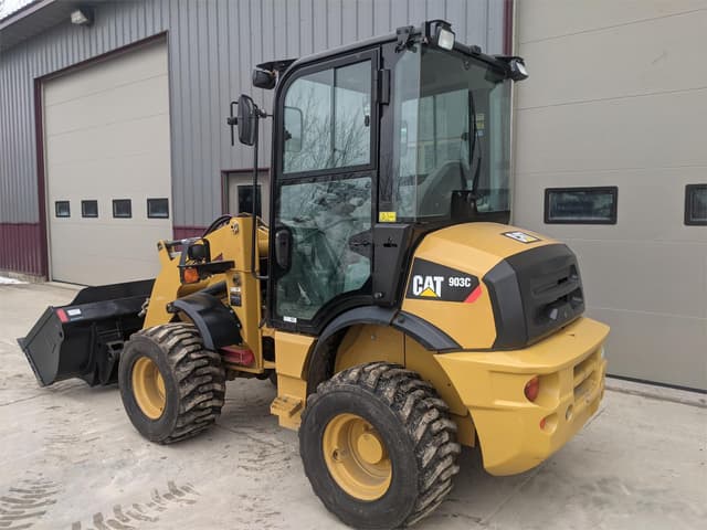 Image of Caterpillar 903C equipment image 4