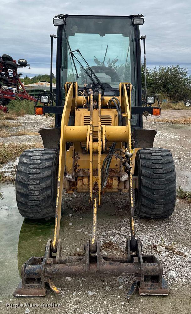 Image of Caterpillar 903C equipment image 1