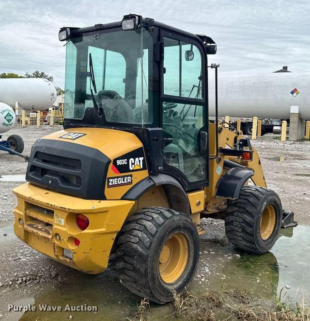 Image of Caterpillar 903C equipment image 4