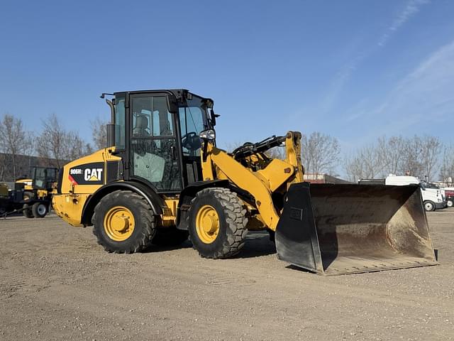 Image of Caterpillar 906H2 equipment image 3
