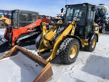 Main image Caterpillar 906M