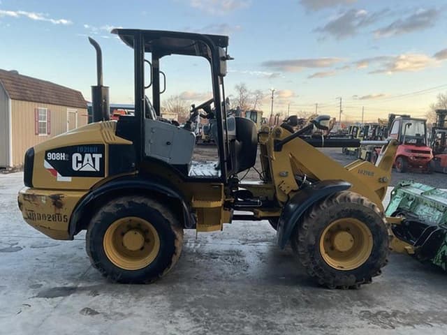 Image of Caterpillar 908H2 equipment image 4