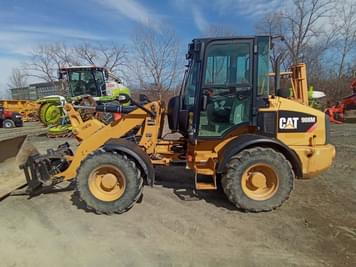 Main image Caterpillar 908M