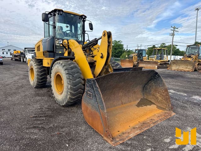Image of Caterpillar 924K equipment image 2
