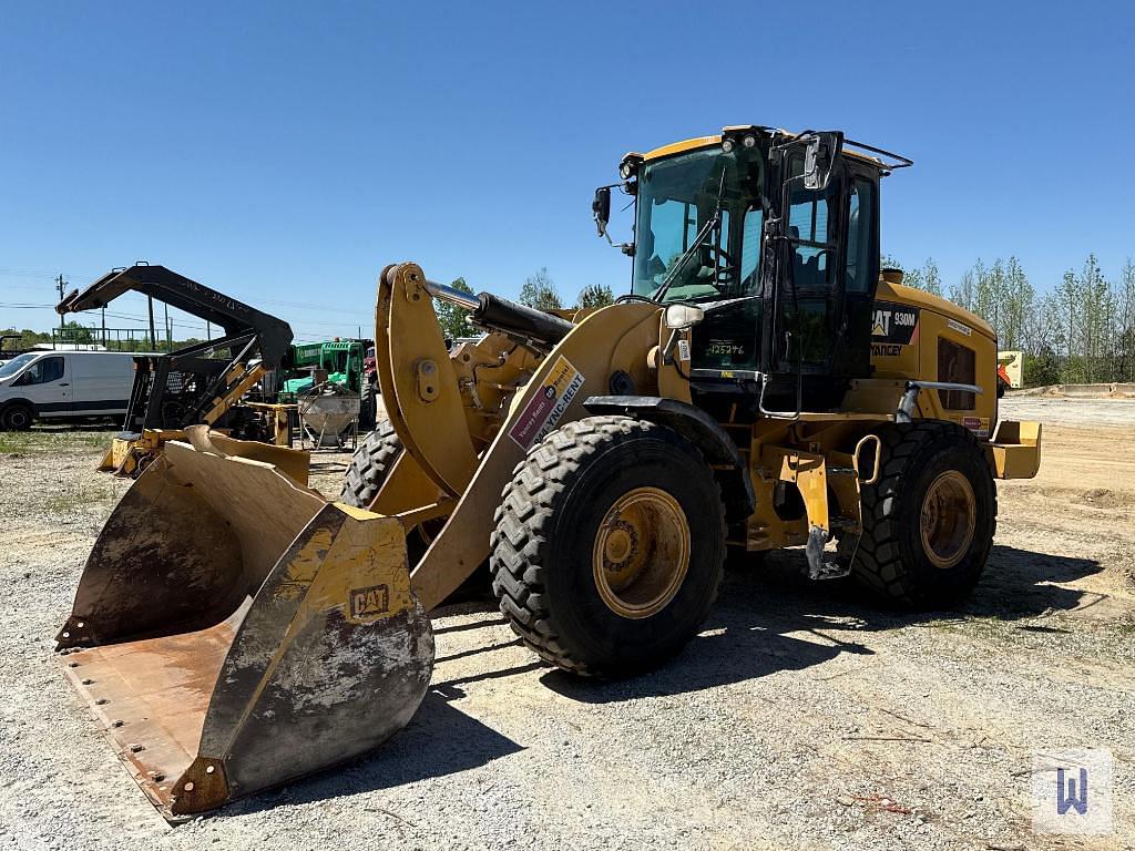 Image of Caterpillar 930M Primary image