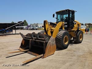 2015 Caterpillar 938M Image
