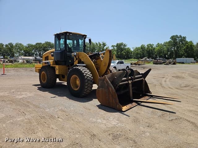 Image of Caterpillar 938M equipment image 2