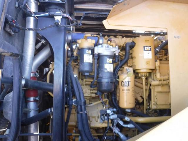 Image of Caterpillar 950M equipment image 3