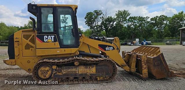 Image of Caterpillar 953D equipment image 3
