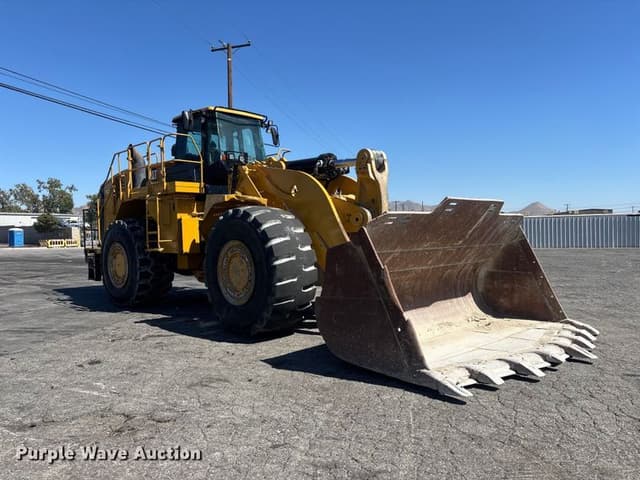 Image of Caterpillar 988K equipment image 2