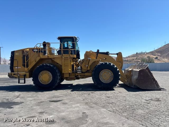 Image of Caterpillar 988K equipment image 3