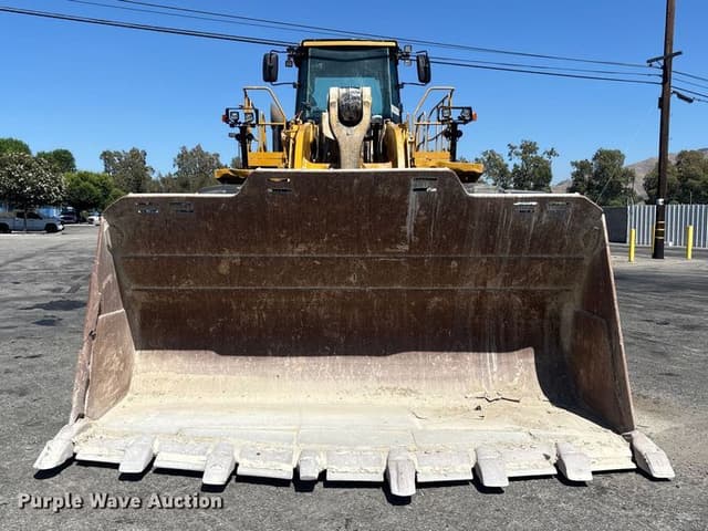 Image of Caterpillar 988K equipment image 1