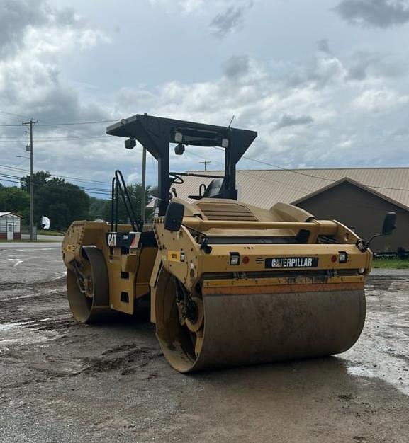 Image of Caterpillar CB64 Primary image