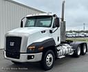 2015 Caterpillar CT660 Image