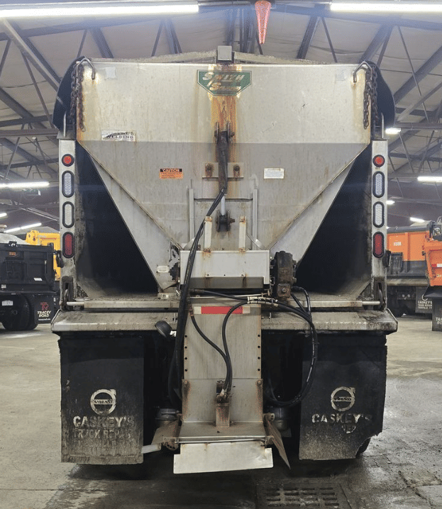 Image of Caterpillar CT681 equipment image 2