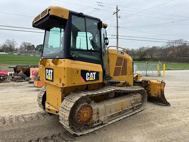 Image of Caterpillar D3K2 XL equipment image 4