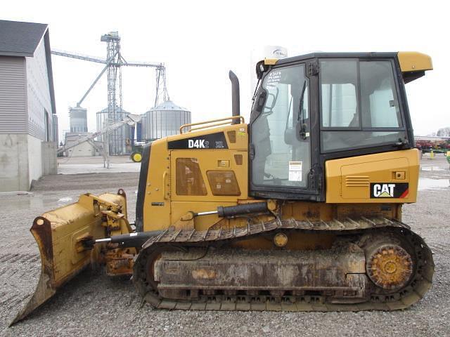 Image of Caterpillar D4K2 XL equipment image 2