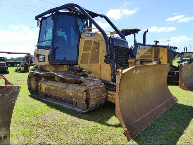 Image of Caterpillar D5K2 XL equipment image 1