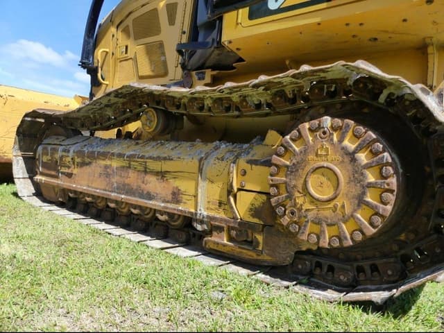 Image of Caterpillar D5K2 XL equipment image 4