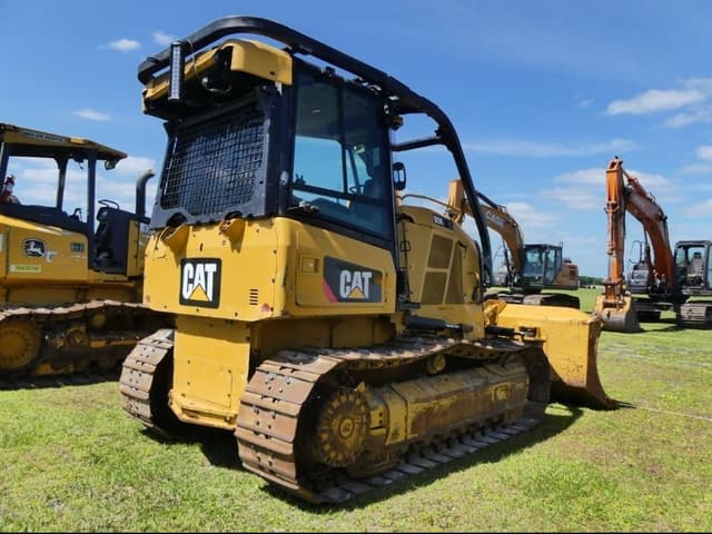 Image of Caterpillar D5K2 XL equipment image 2