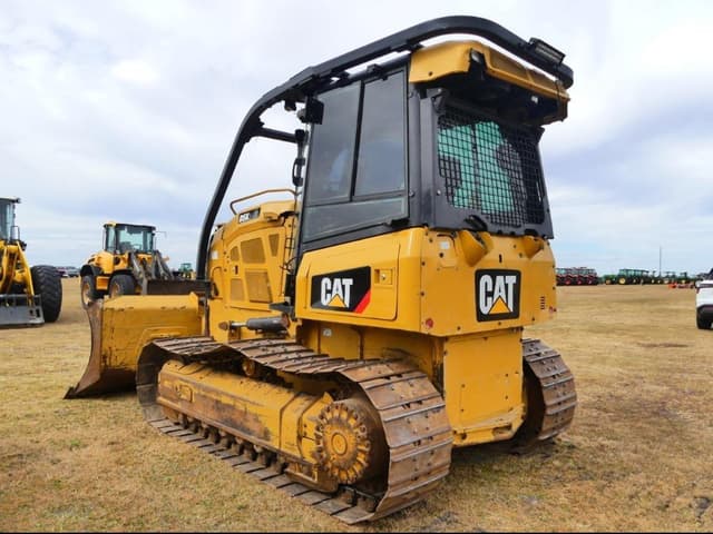 Image of Caterpillar D5K2 XL equipment image 3