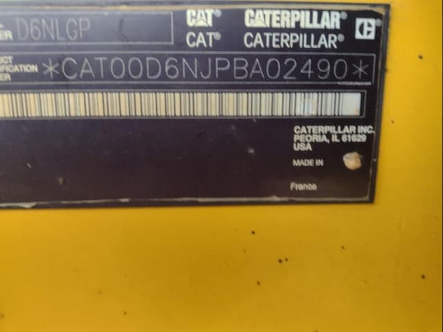 Image of Caterpillar D6N LGP equipment image 4