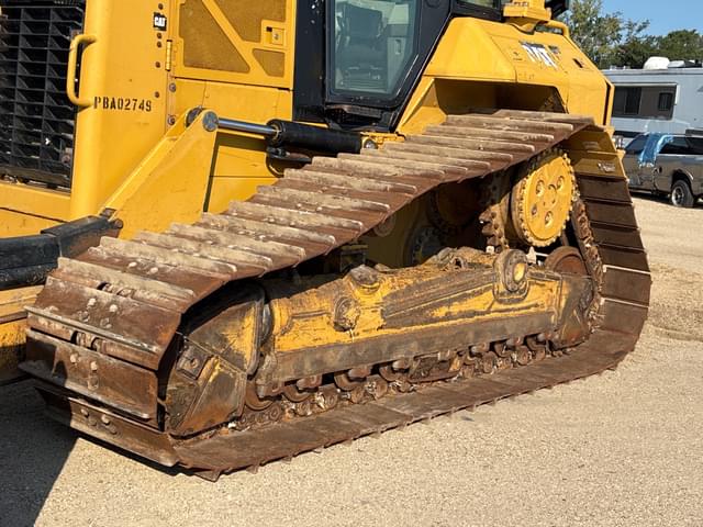 Image of Caterpillar D6N LGP equipment image 4