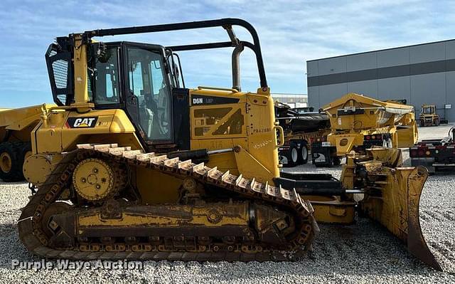 Image of Caterpillar D6N LGP equipment image 3