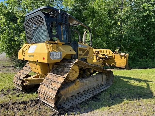 Image of Caterpillar D6N LGP equipment image 3