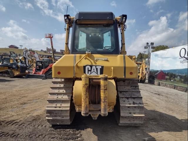 Image of Caterpillar D6N XL equipment image 3