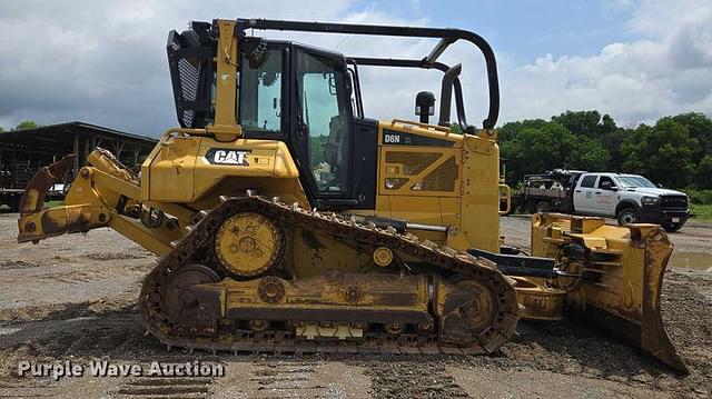 Image of Caterpillar D6N XL equipment image 3