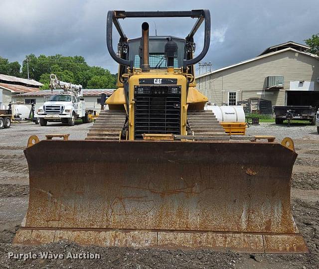 Image of Caterpillar D6N XL equipment image 1