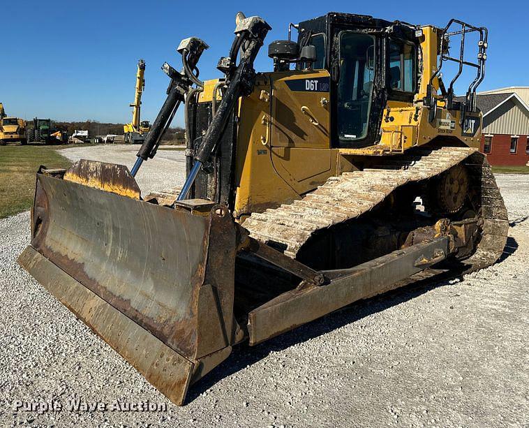 Image of Caterpillar D6T LGP Primary image