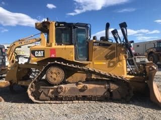 Image of Caterpillar D6T XL equipment image 1