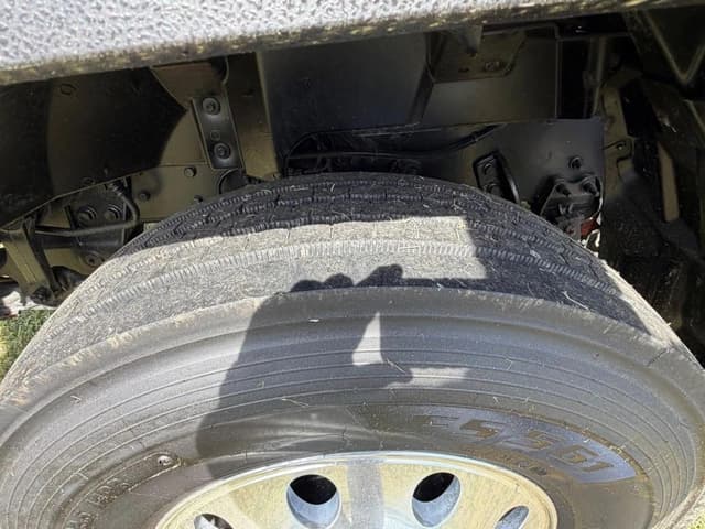 Image of Caterpillar CT660S equipment image 1