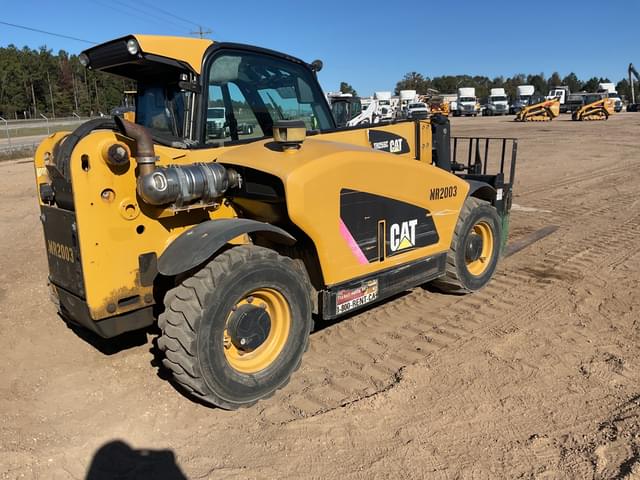 Image of Caterpillar TH255C equipment image 4