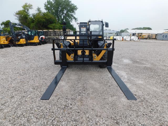 Image of Caterpillar TH514C equipment image 1