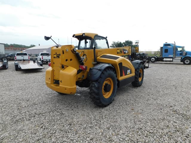 Image of Caterpillar TH514C equipment image 4