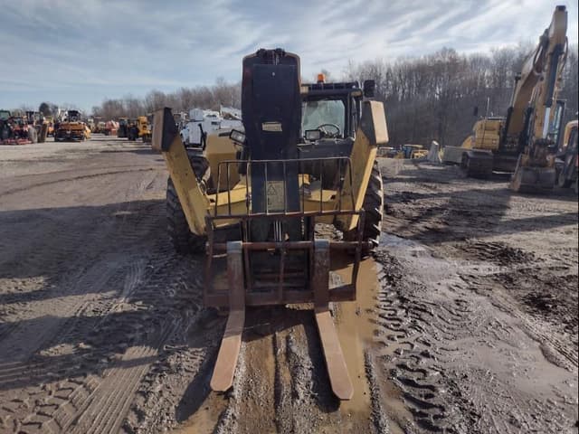 Image of Caterpillar TL1055C equipment image 1