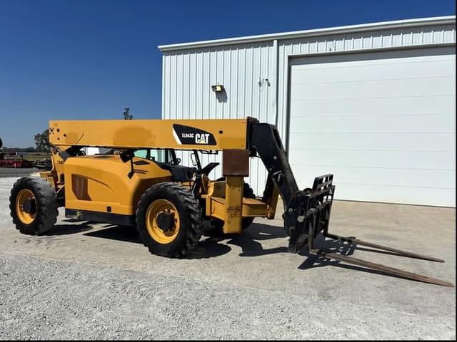 Image of Caterpillar TL943C equipment image 1