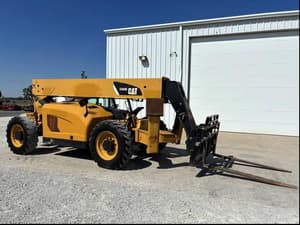 2015 Caterpillar TL943C Image