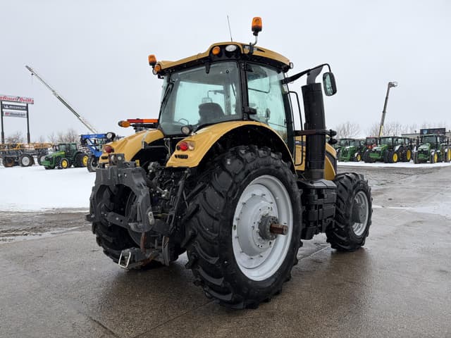 Image of Challenger MT645E equipment image 4