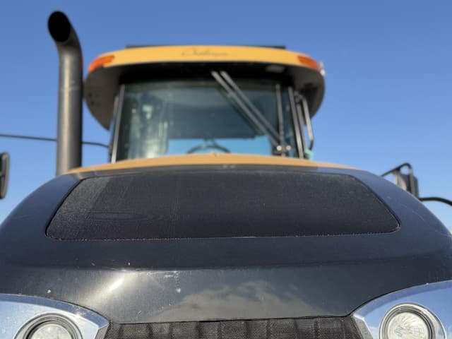 Image of Challenger MT755E equipment image 2