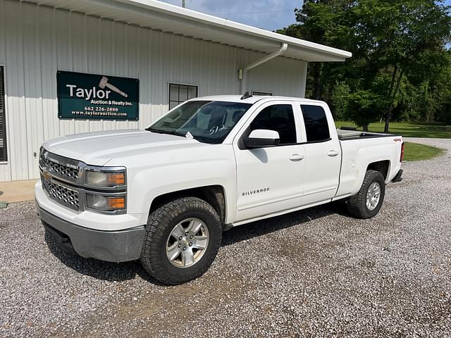 Image of Chevrolet 1500 equipment image 1